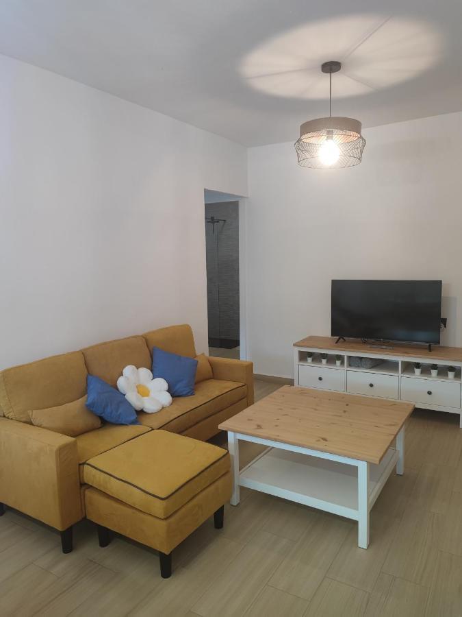 Apartamento Buen Recuerdo Камарена-де-ла-Сьерра Экстерьер фото